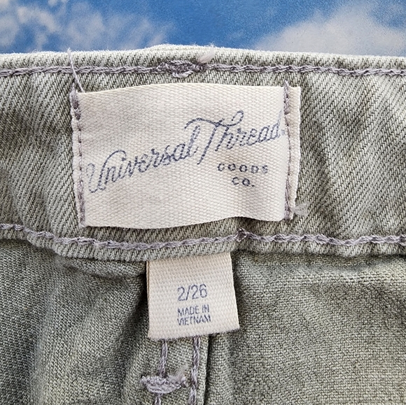 WOMEN'S SHORTS UNIVERSAL THREAD GRAY 2/26  NWT - Picture 4 of 8